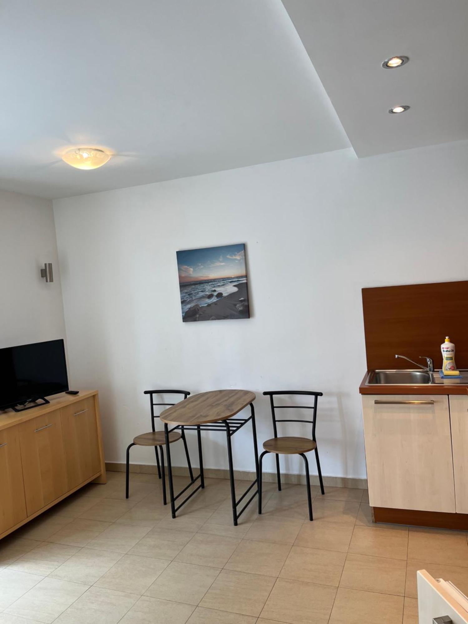Baltic Vip Apartamenty Przy Morzu เรวัล ภายนอก รูปภาพ